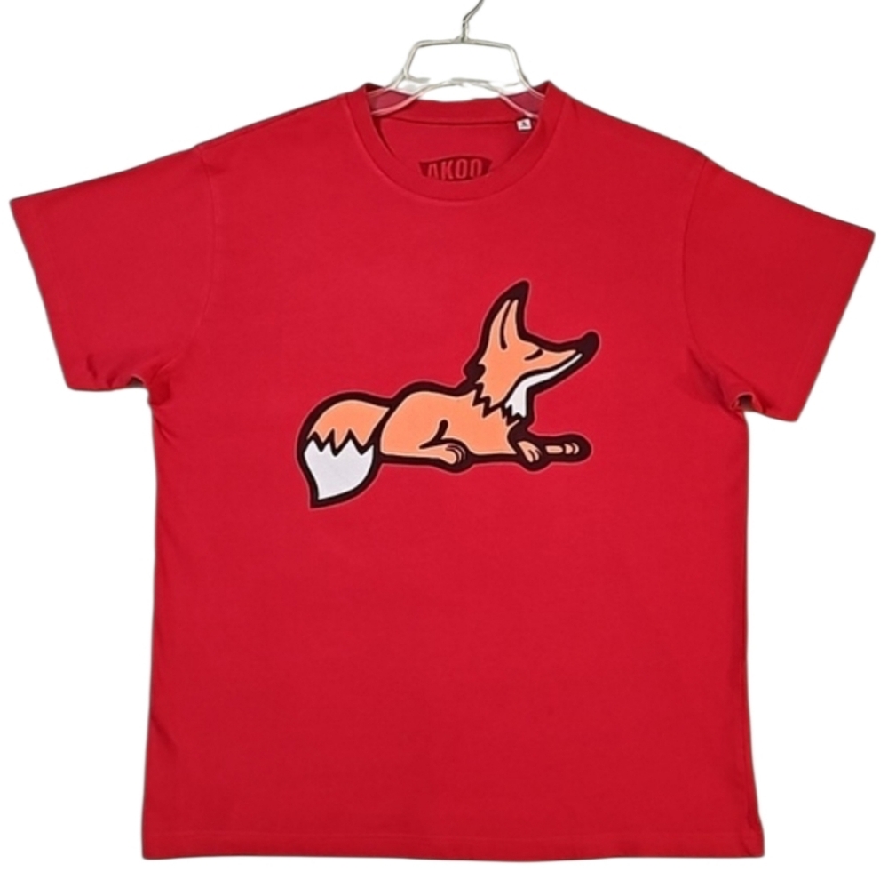 Akoo Red Front Graphic Shortsleeve Crewneck T-Shirt. Men's Size: XL.